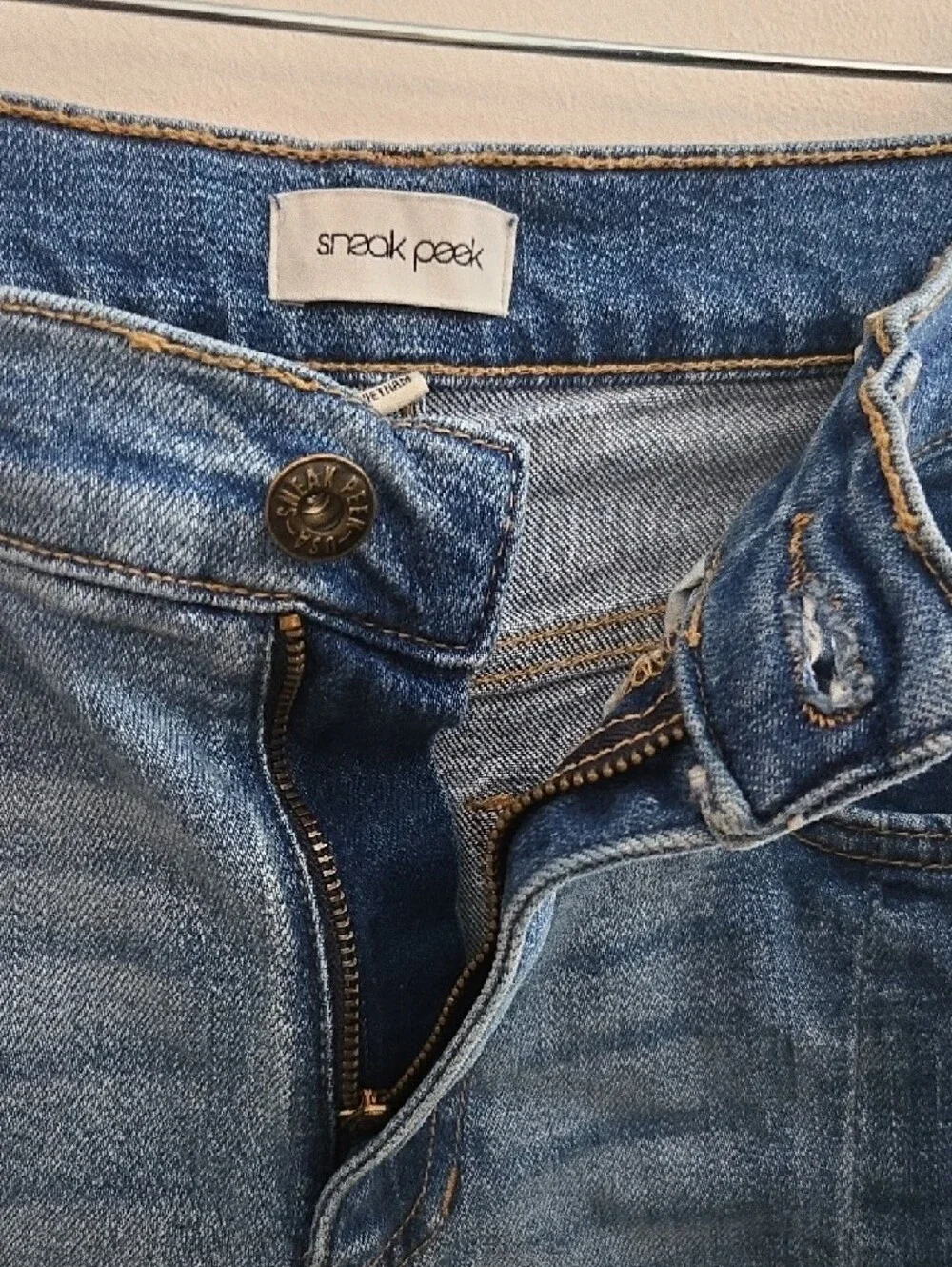 Sneak Peek Two-Tone Light & Medium Blue Cropped Jeans